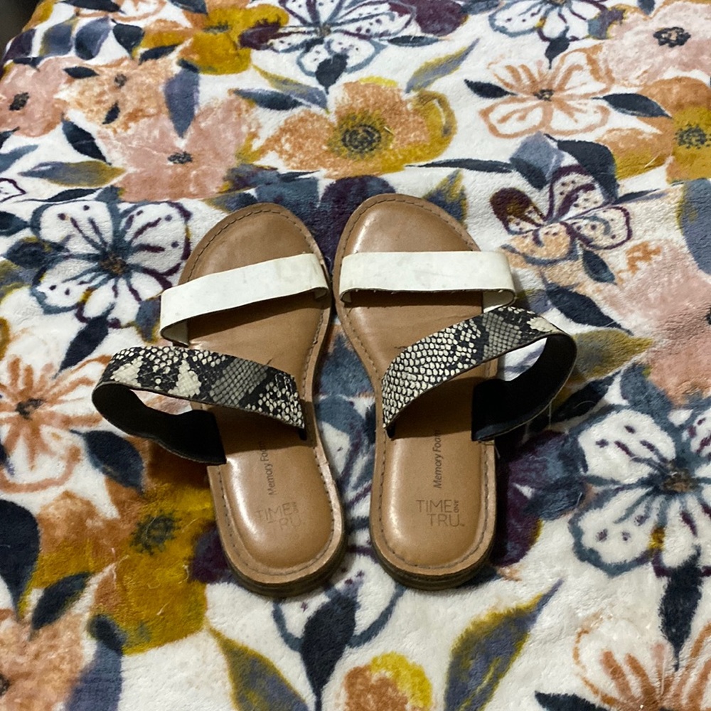 Size 6 used sandals